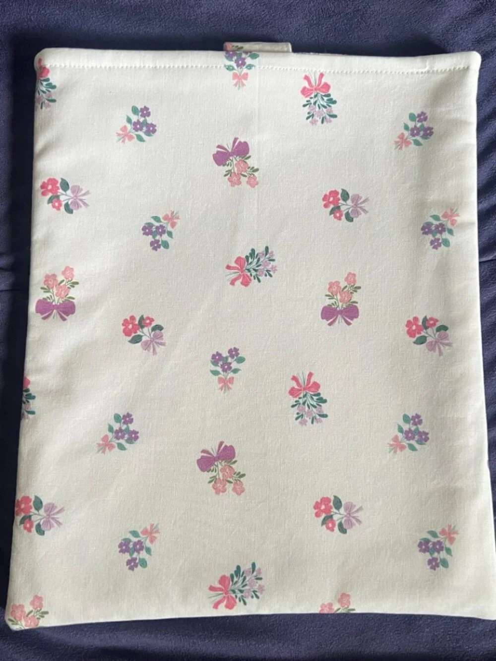 NWOT Large Book Sleeve & eBook Cover: Handmade Padded iPad Snap Pouch